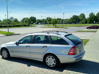 Mercedes C-Class