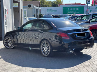 Mercedes C-Class foto 3