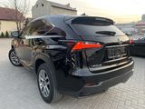 Lexus NX Series foto 6