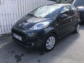 Peugeot 107 foto 2