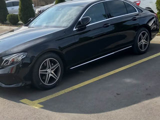 Mercedes E Class foto 3