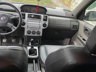 Nissan X-Trail foto 5