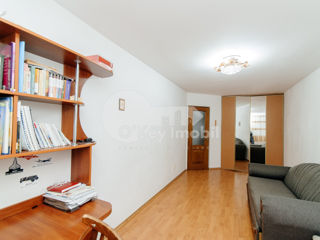 Apartament cu 3 camere, 110 m², Buiucani, Chișinău foto 9