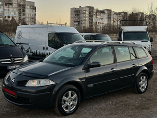 Renault Megane foto 3