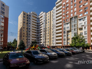 Apartament cu 3 camere, 78 m², Buiucani, Chișinău foto 16