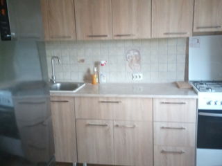 Apartament cu 2 camere, 60 m², Periferie, Codru, Chișinău mun. foto 3