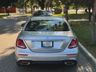 Mercedes E-Class foto 5