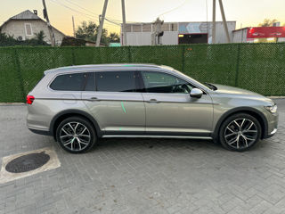 Volkswagen Passat foto 2