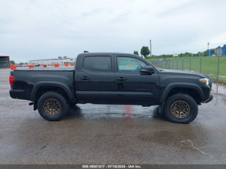 Toyota Tacoma foto 8