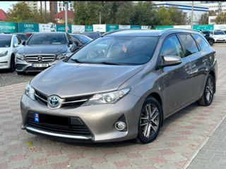 Toyota Auris foto 2