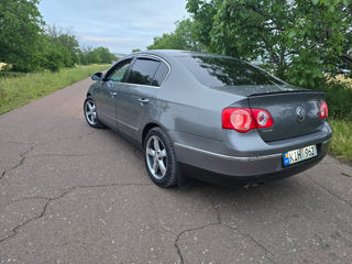 Volkswagen Passat foto 4