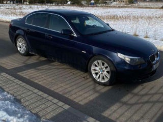 BMW 5 Series фото 3