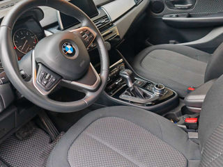 BMW 2 Series Active Tourer foto 6