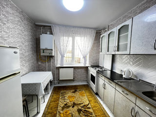 Apartament cu 2 camere, 50 m², Botanica, Chișinău foto 7