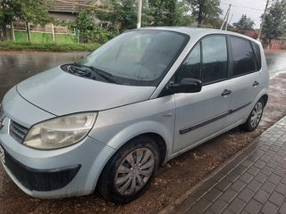 Renault scenic 1.9 dci 2004 1.5dci 2004 foto 2