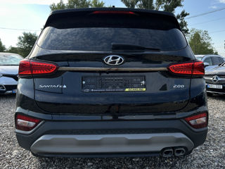 Hyundai Santa FE foto 4