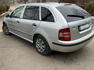 Skoda Fabia foto 3