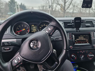 Volkswagen Jetta foto 6