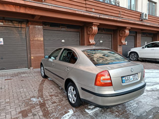 Skoda Octavia foto 2