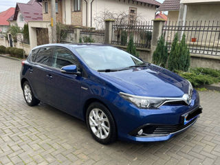 Toyota Auris foto 2