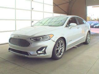 Ford Fusion foto 1