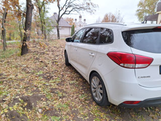 KIA Carens foto 3