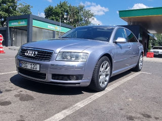 Audi A8 foto 3