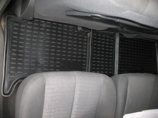 Renault Scenic 2 2003-2010. Полиуретановые коврики с бортами. Covorase auto din poliuretan. foto 4