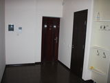 Apartament cu 4 odai, str Ion Inculet foto 3