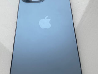 iPhone 13 Pro Max заблок.