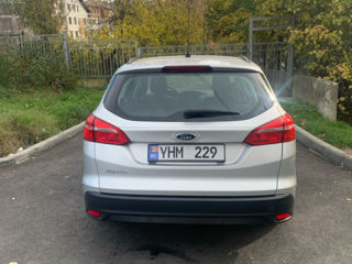 Ford Focus foto 4