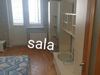 Vind apartament cu 2 camere foto 9