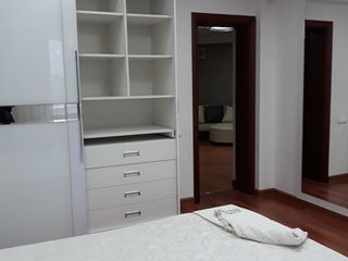 Apartament cu 2 camere, 90 m², Centru, Chișinău foto 6