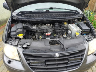 Chrysler Grand Voyager foto 3