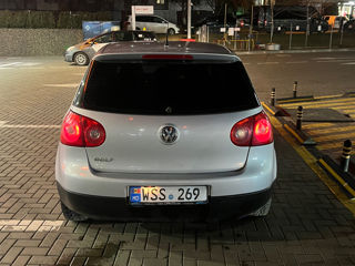 Volkswagen Golf foto 5