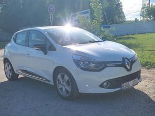 Renault Clio foto 2