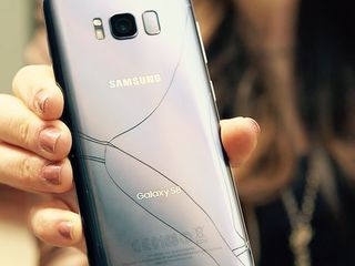 Schimbarea profesionala a sticlei Samsung Galaxy S6 S7 S8 foto 3