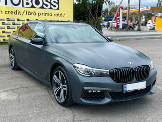 BMW 7 Series foto 3