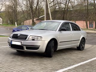 Skoda Superb foto 5