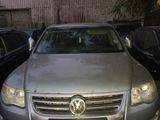 Touareg sunt toate piesele 3.2 benzin 2.5 diezili 3.0 foto 2