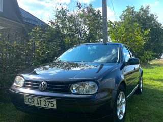 Volkswagen Golf foto 2