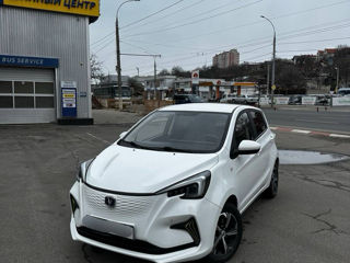 Changan E-STAR foto 2