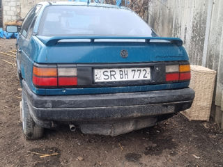 Volkswagen Passat foto 2