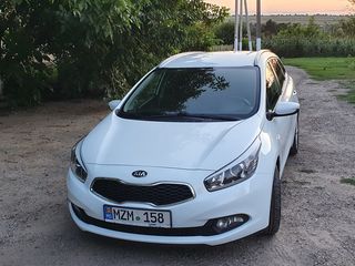 KIA Ceed foto 2