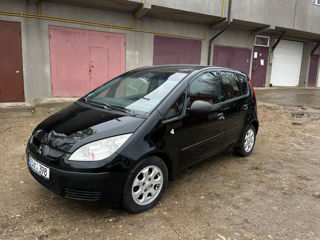 Mitsubishi Colt foto 5