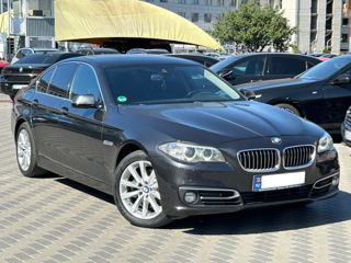 BMW 5 Series foto 3