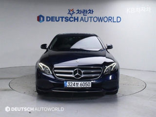 Mercedes E-Class foto 3