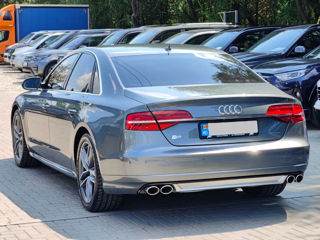 Audi A8 foto 5