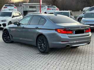 BMW 5 Series foto 4