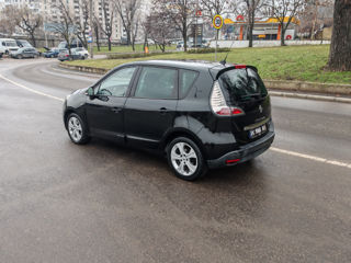 Renault Scenic foto 8